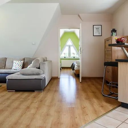 Rent Like Kasprowicza Ii